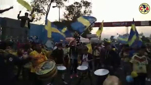 América Femenil fans support ahead of first leg semi-final